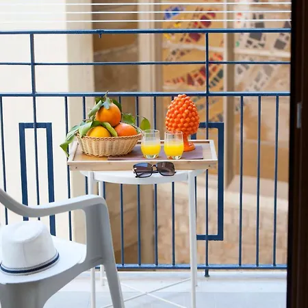 Apartment B&b-apartment-sleeps3-parking-balcony-petfriendly Sorrento