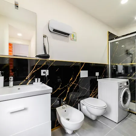 B&B-Mini-Apartment-With Kitchen Appartamento *