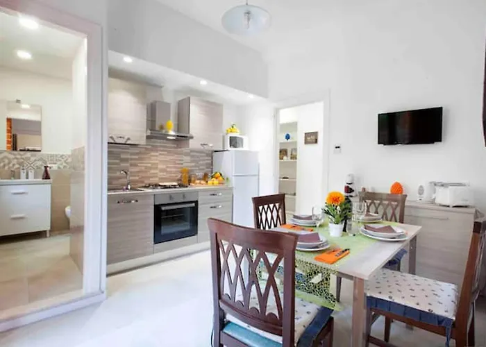 Apartament B&b-apartment-sleeps3-parking-balcony-petfriendly Półwysep Sorrentyński