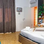 Apartment B&b-apartment-sleeps3-parking-balcony-petfriendly